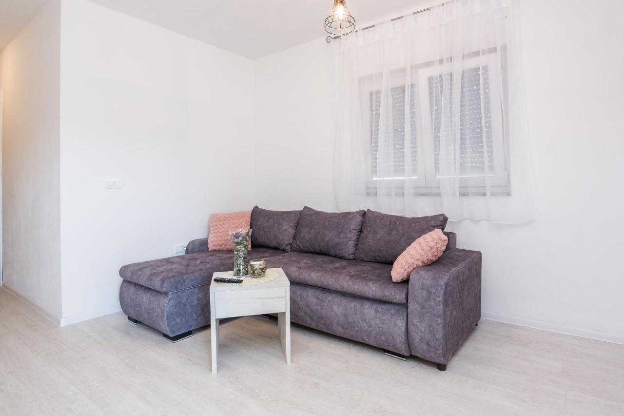 Apartments Krpan Vir Zewnętrze zdjęcie