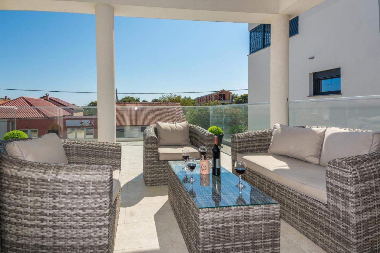 Apartments Krpan Vir Zewnętrze zdjęcie