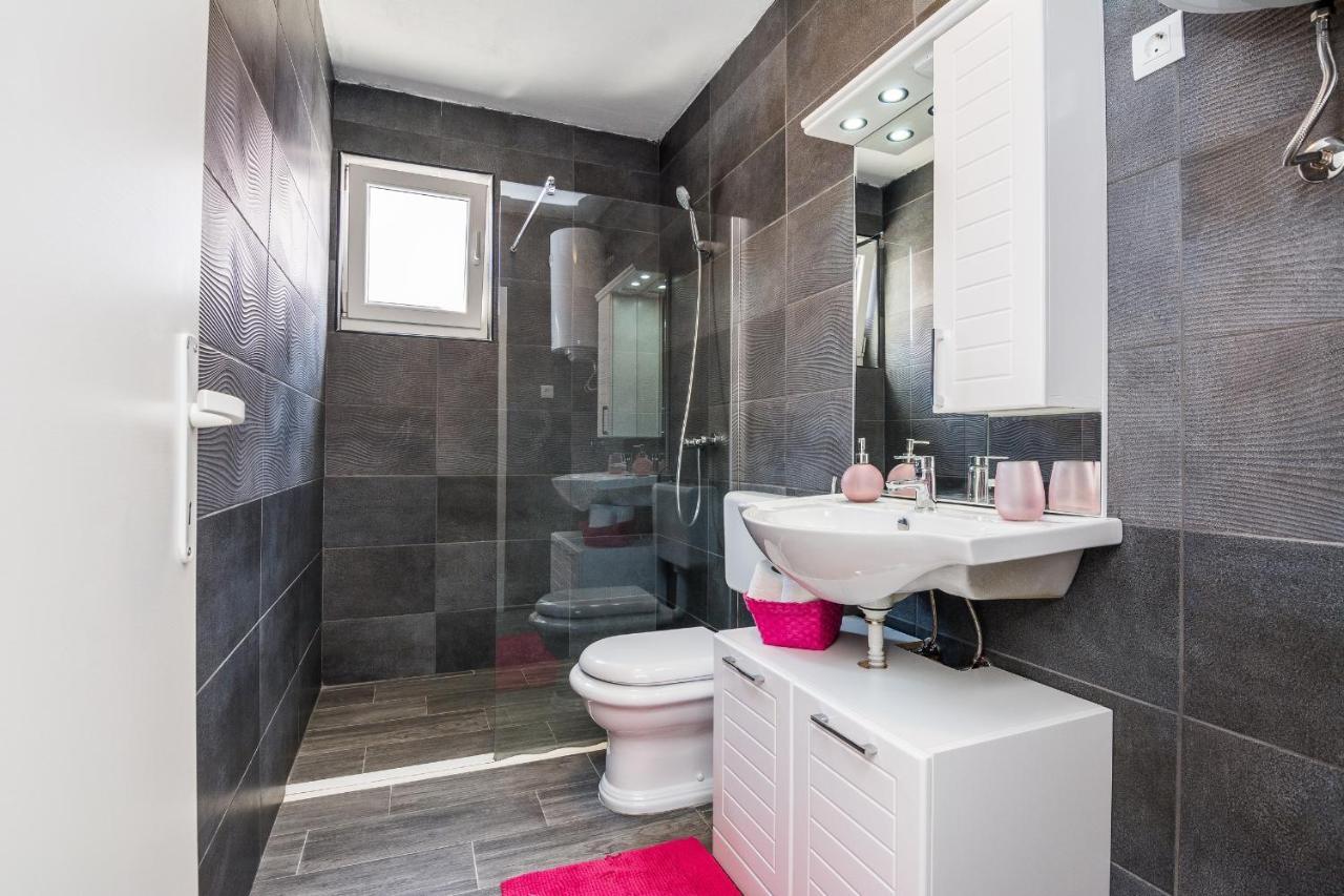 Apartments Krpan Vir Zewnętrze zdjęcie