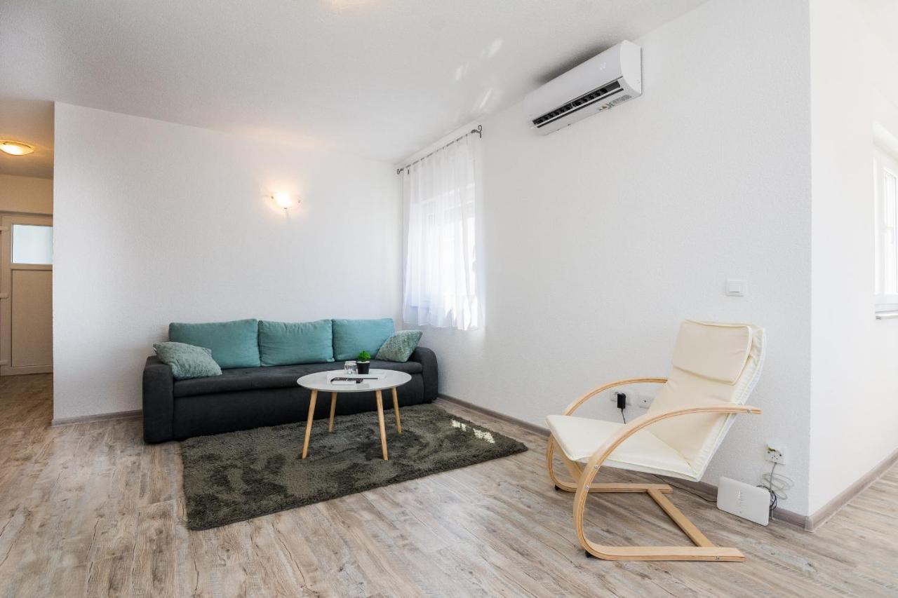Apartments Krpan Vir Zewnętrze zdjęcie