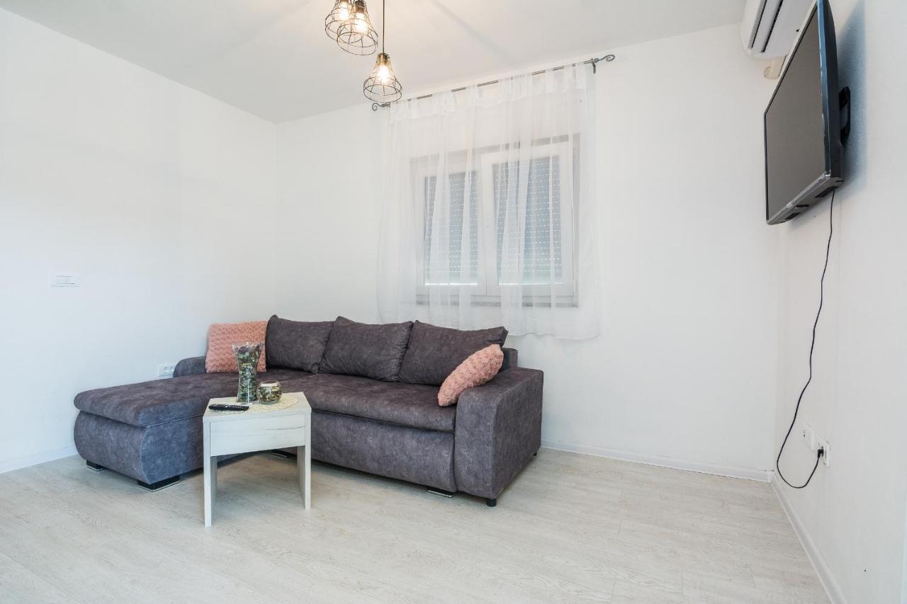 Apartments Krpan Vir Zewnętrze zdjęcie