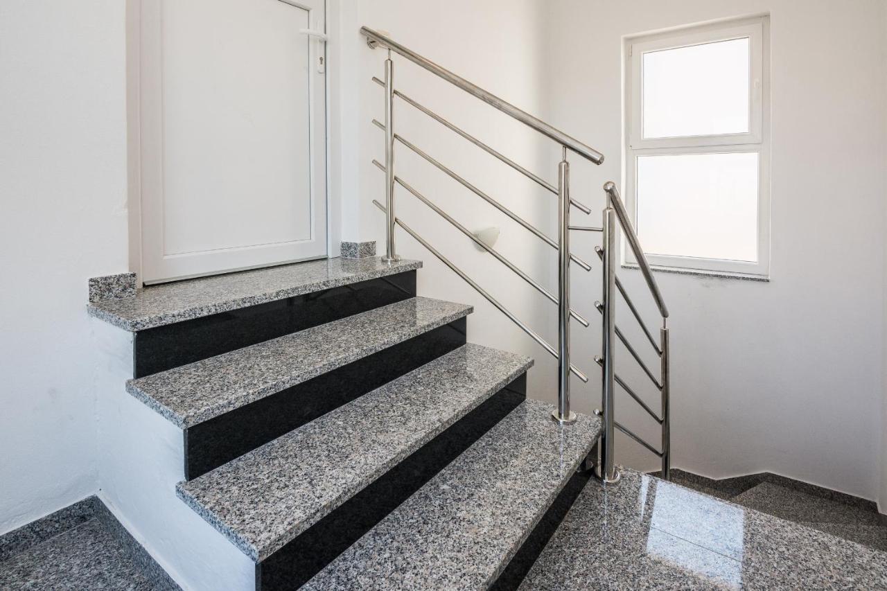 Apartments Krpan Vir Zewnętrze zdjęcie