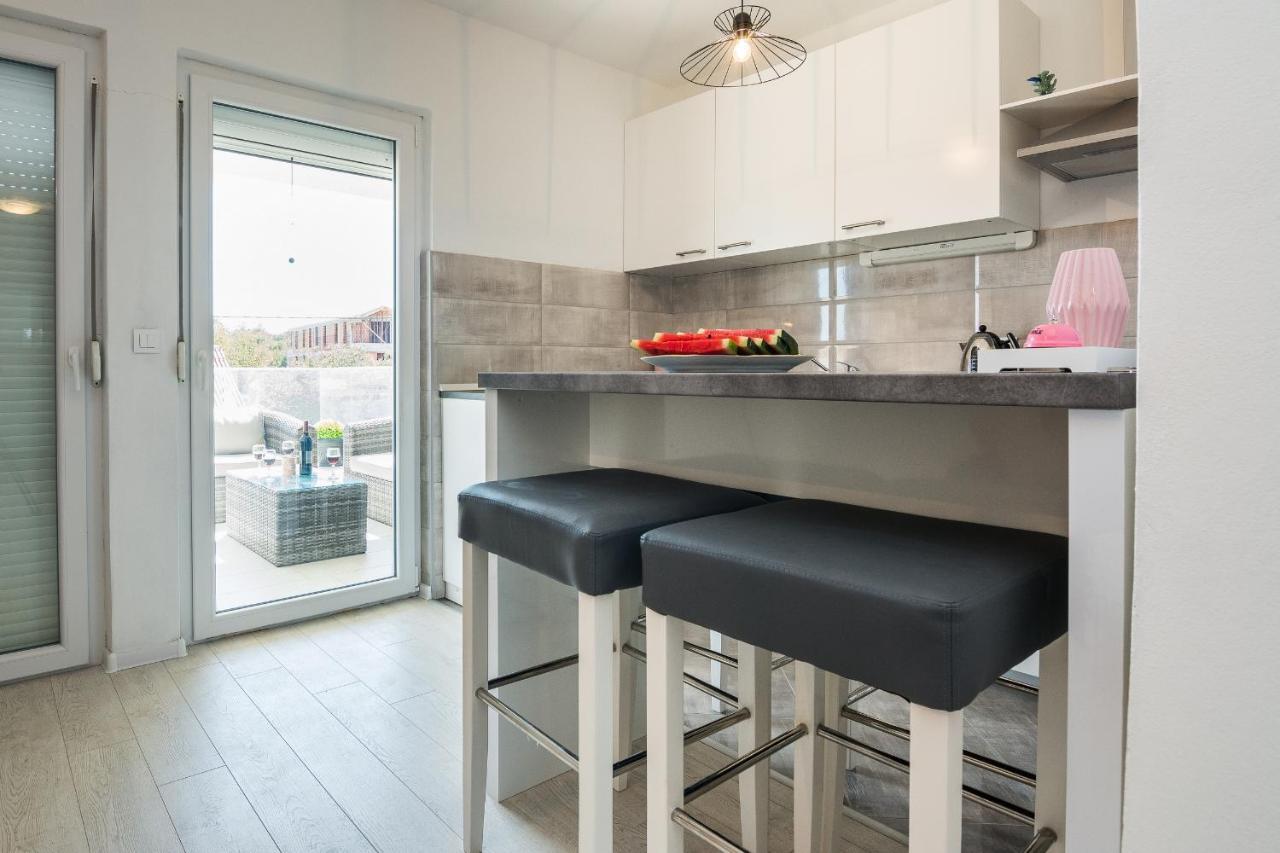 Apartments Krpan Vir Zewnętrze zdjęcie