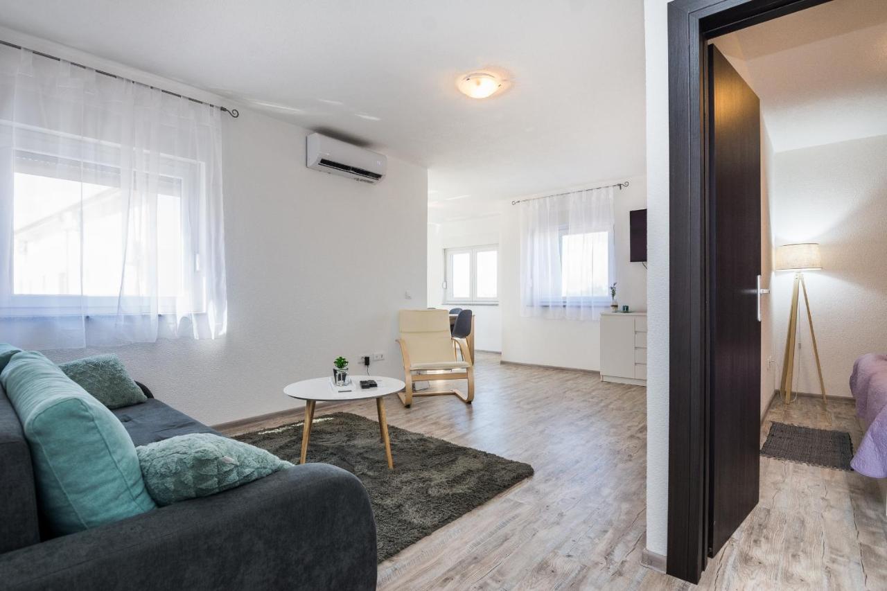Apartments Krpan Vir Zewnętrze zdjęcie