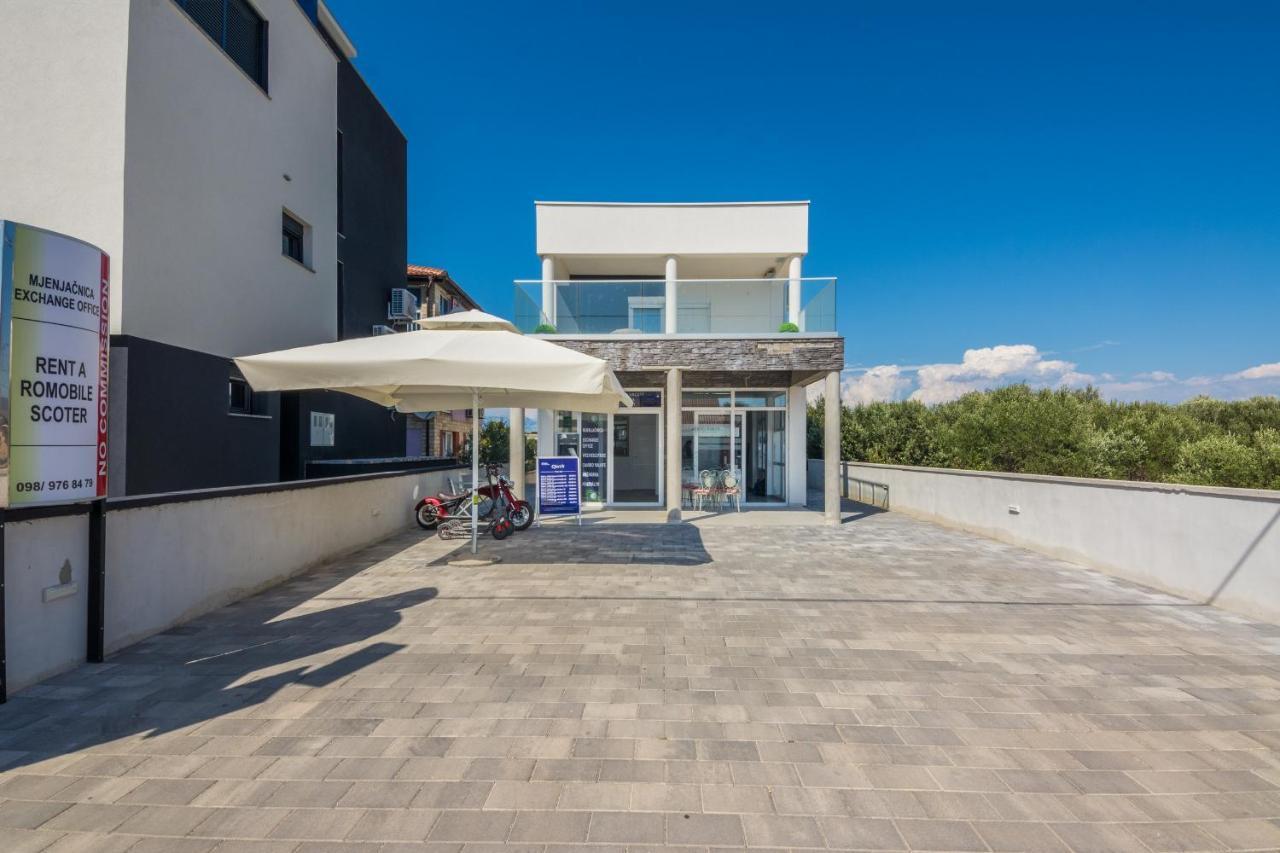 Apartments Krpan Vir Zewnętrze zdjęcie